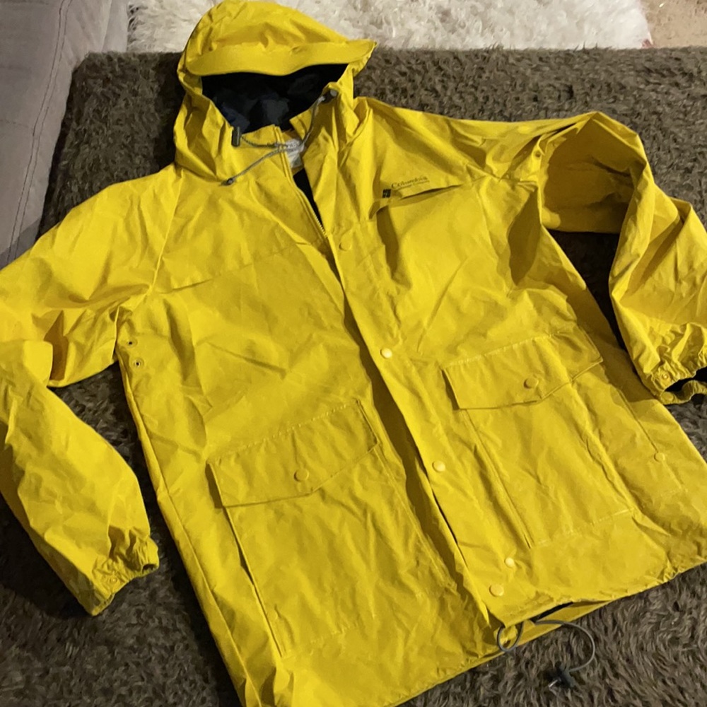 Columbia Vintage Hooded yellow fisherman raincoat windbreaker jacket medium